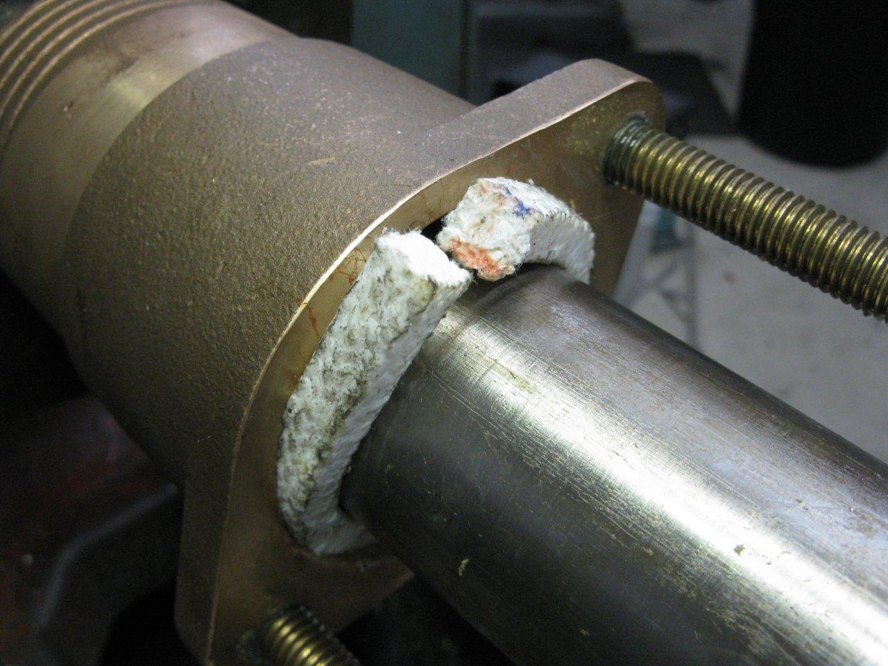 Premium Quality Graphite/PTFE Gland Packing for Pumps, Valves and Agitators - The Seal Extrusion Company LTD