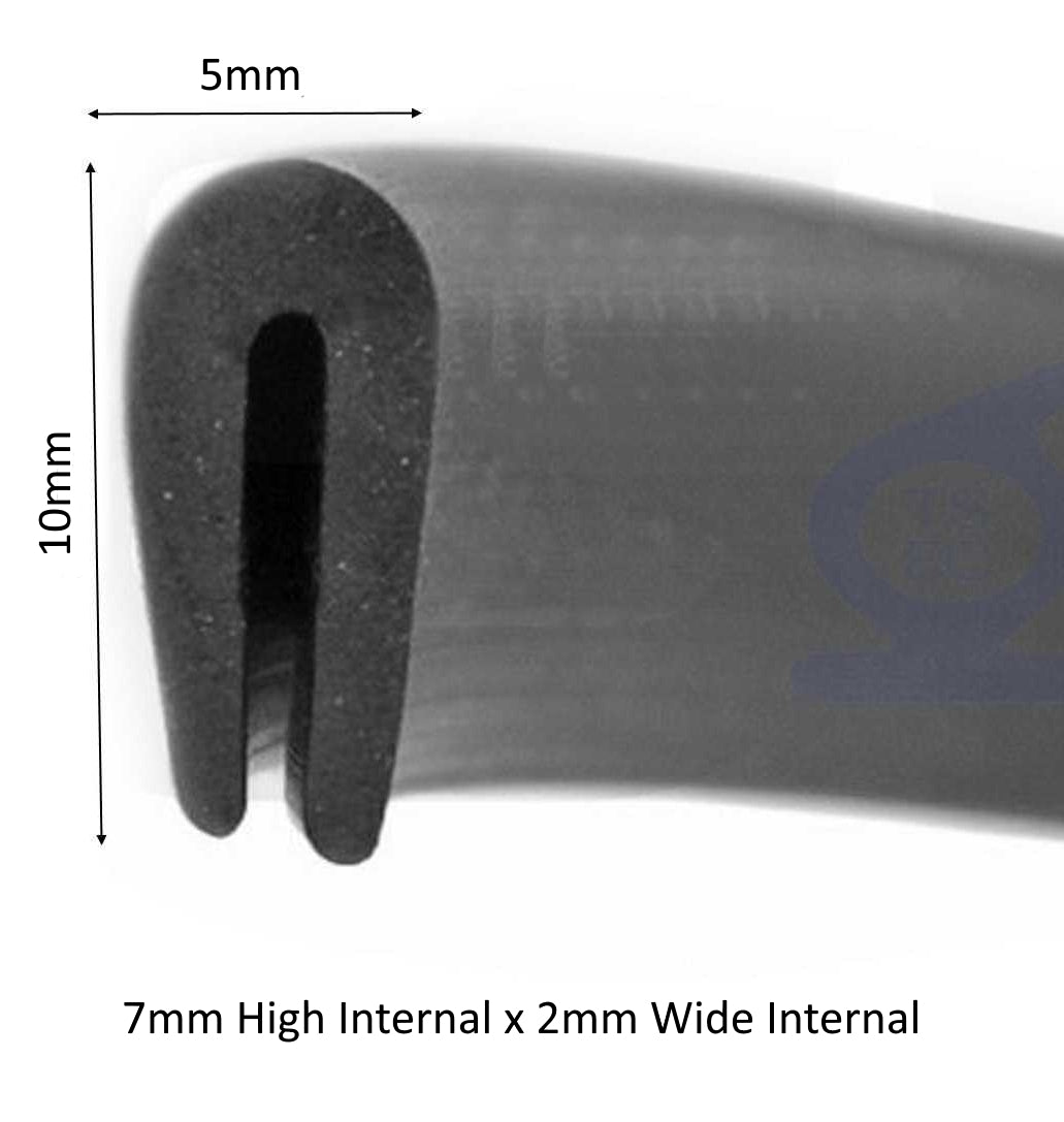 TSEC1A Black solid U Channel EPDM - The Seal Extrusion Company LTD