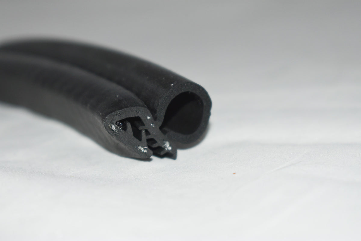 TSEC-2261 EPDM & Neoprene Edge Trim Seal – Self Grip U Channel Weather Seal (Fits 1-4mm Panel thickness) - The Seal Extrusion Company LTD