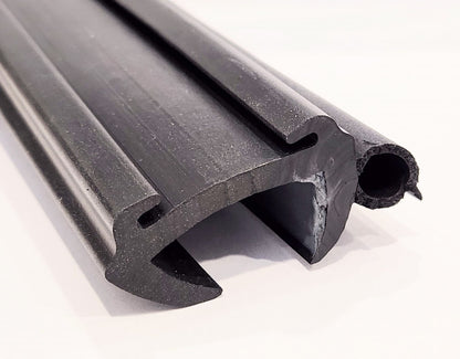 CARAVAN OPENING WINDOW RUBBER FOR 35MM PANEL (TSEC-CRS32)